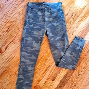 GAP True Skinny Jeans